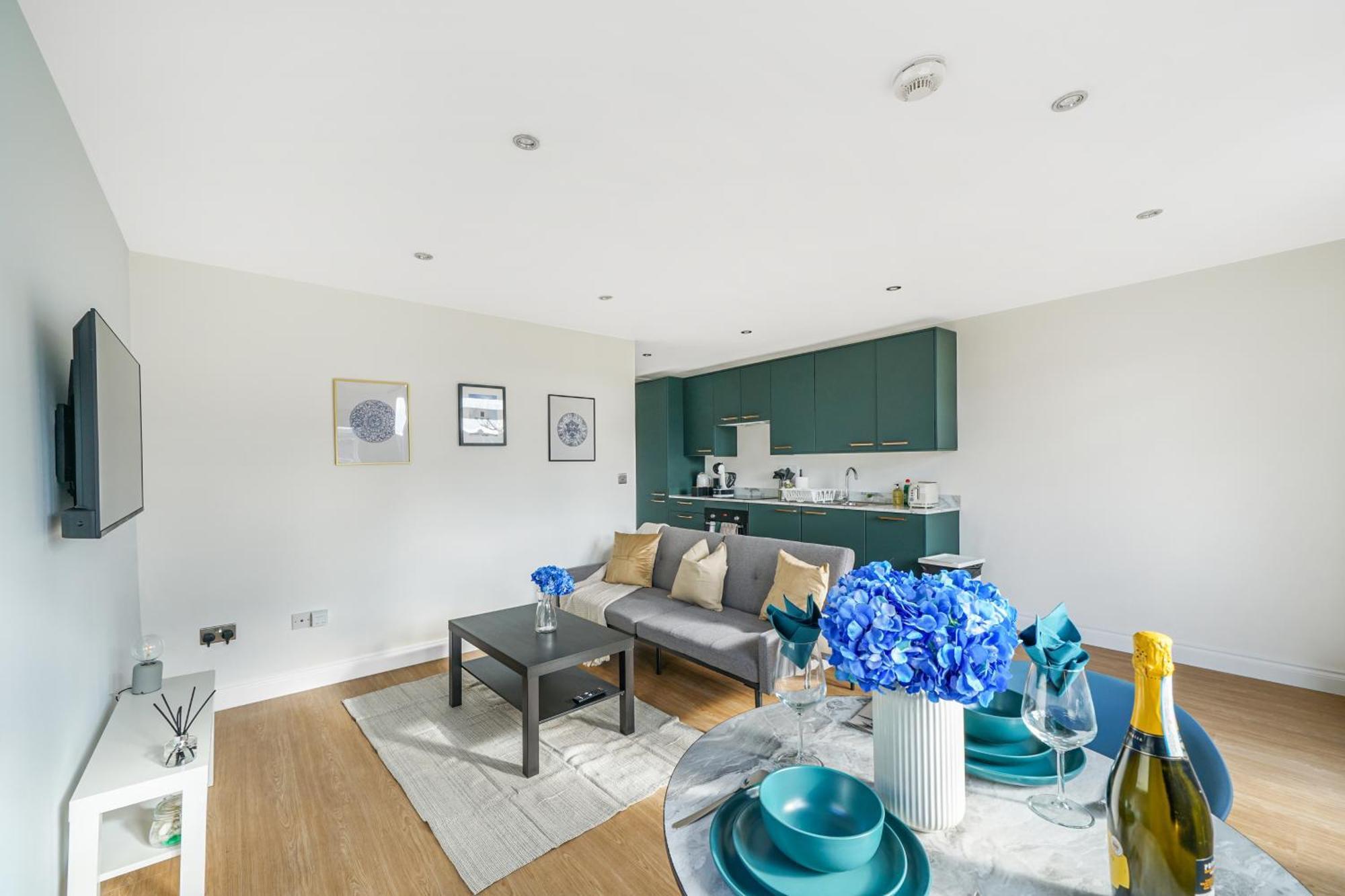 Modern Apartments London With Free Wifi Exterior photo