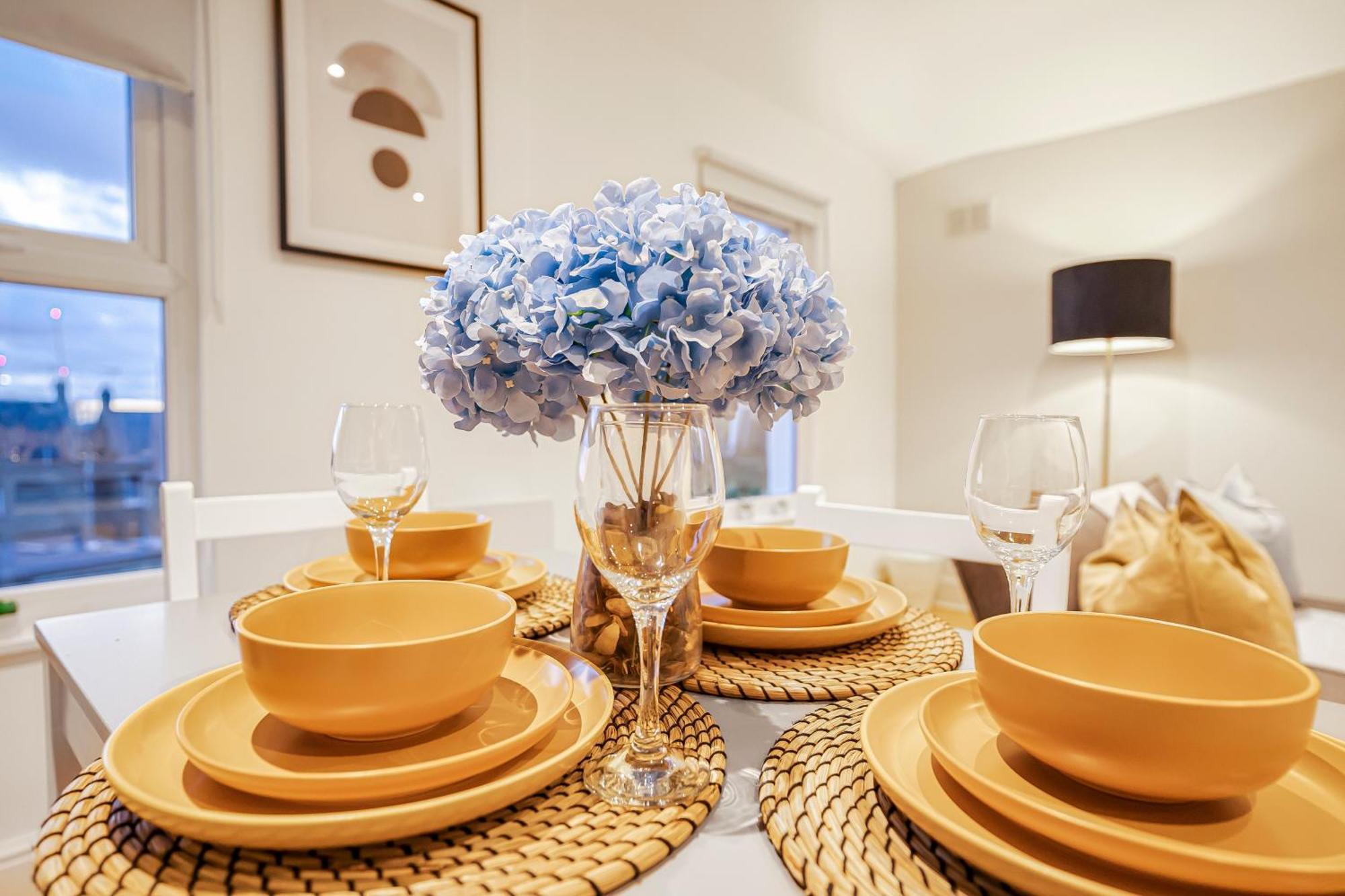 Modern Apartments London With Free Wifi Exterior photo