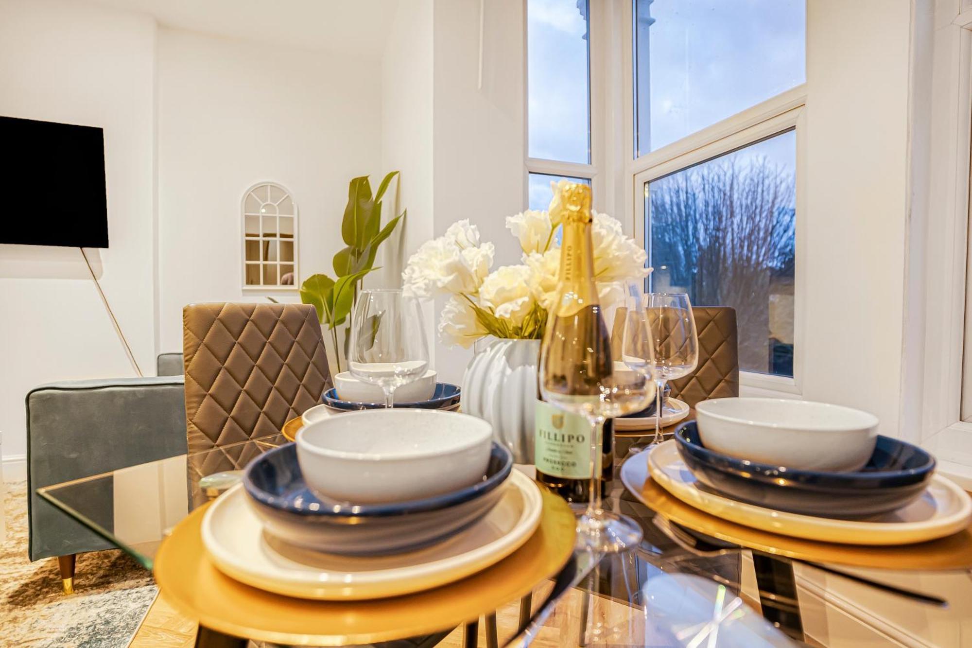 Modern Apartments London With Free Wifi Exterior photo